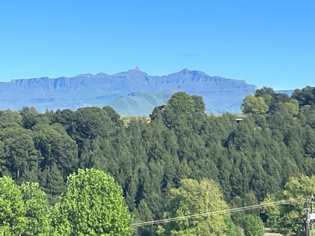 Sunset View Self Catering Cottage Underberg Exterior photo